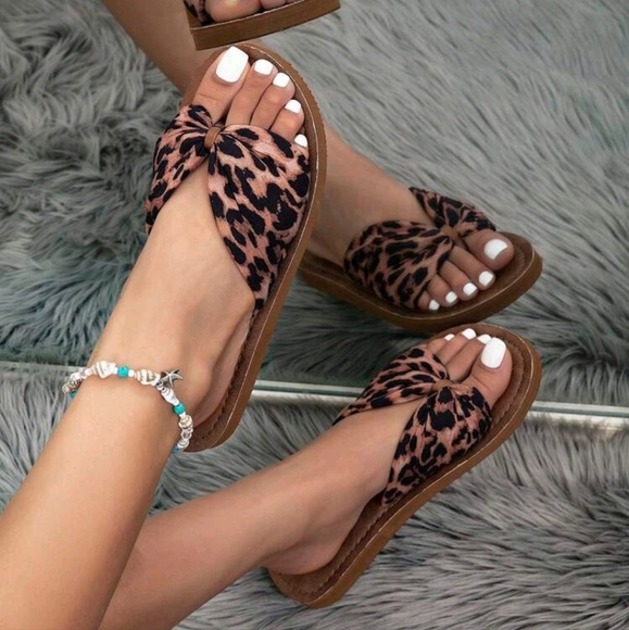 Shoes - Original Design Women's Korean Jennie Style Sweet, Youthful, And Energetic Leopa